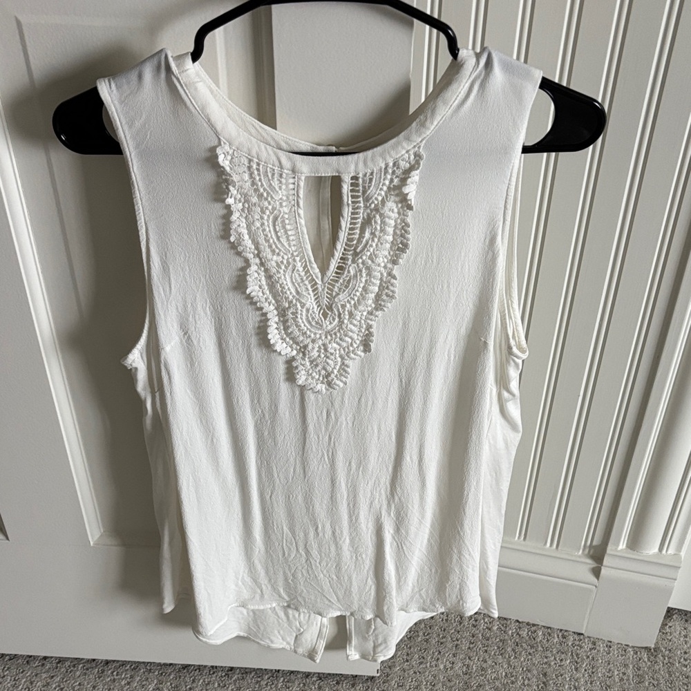 Daniel Rainn White Lace Detail Sleeveless Blouse Women’s Size Large